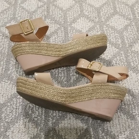 Kanna raffia/patent leather wedge sandals in blush - Picture 2 of 6